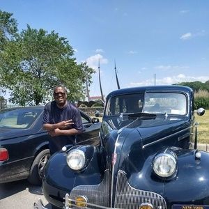 Meet your Posher, Kenneth